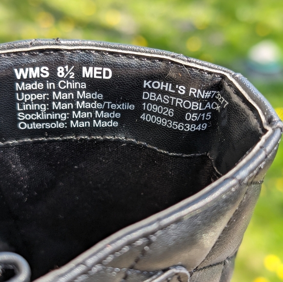 Dana Buchman- Women's Quilted Ankle Boots - Picture 6 of 10